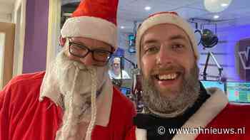 Kerstmannen trekken door Noord-Holland om geld op te halen voor het goede doel - NH Nieuws