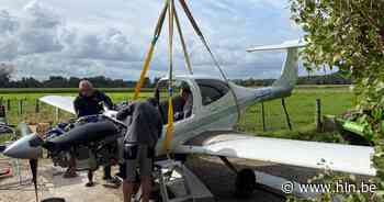 Een vliegtuig uit een maïsveld halen, doe je zo - Het Laatste Nieuws