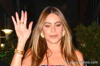 Sofia Vergara Makes a Case for Skinny Jeans in a Sleeveless Walmart Top & Steep Heels - Yahoo Lifestyle