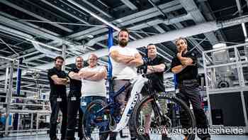 Mit Bimmelbahn und Helikopter - Süddeutsche Zeitung