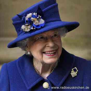 Queen benutzt erstmals Gehstock in der Öffentlichkeit - radioeuskirchen.de