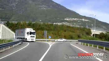 Un'altra auto contromano sulla superstrada a Cosio Valtellino - SondrioToday
