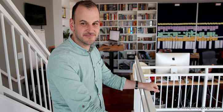 Raising money through crowdfunding used to be a last resort for startups. Now, it's attracting unicorns.