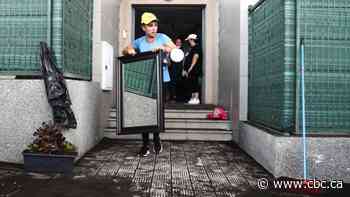 Hundreds fear for homes, property as lava stream approaches on Spanish island