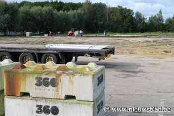 360 Beach netjes bijeengeveegd: bergen strandzand liggen klaar voor volgende zomer