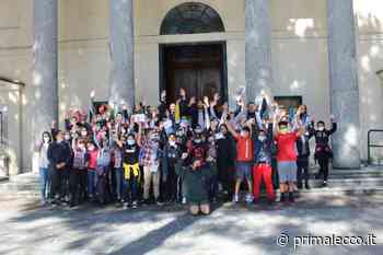 Manuel Locatelli abbracciato e premiato a Lecco. Le foto dell'entusiasmo di grandi e piccini - Prima Lecco