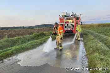 Ondanks start moddercampagne meteen weer ongevallen en opruimwerk voor brandweer: “Vuil wegdek moet zo snel mogelijk worden schoongemaakt”