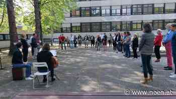 Gymnasium Neunkirchen - Kollegen nahmen von verstorbenem Lehrer Abschied - NÖN.at