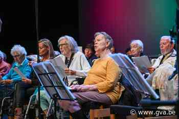 Contactkoor van Woonzorgcentrum kan weer optreden: “Muziek triggert de hersenen” - Gazet van Antwerpen