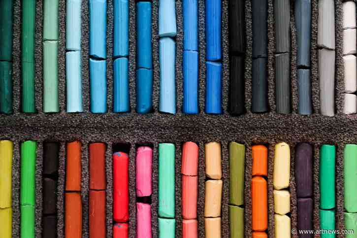Best Student-Grade Soft Pastels for Beginners of All Ages