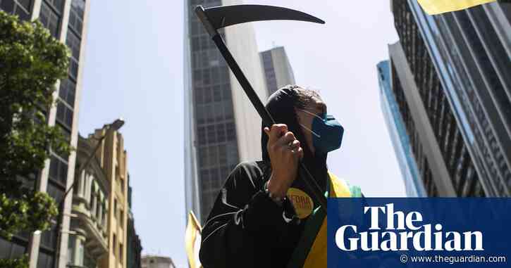 President of Brazil says it ‘makes no sense’ for him to be vaccinated