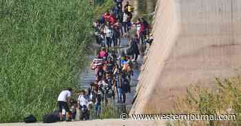 Illegal Immigrants Cross Border, Issue a Devastating Message for Joe Biden: Report