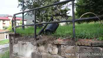 Solofra, località Caprai ostaggio di erbacce e degrado - Irpinia TV