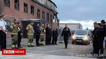 Leamington Spa fire: Guard of honour for David Boswell after remains found