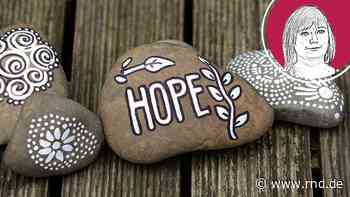 Kunterbunt statt grau: Tipps zum Bemalen von Steinen - RND