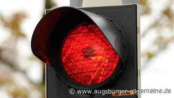 Betrunkener Autofahrer schläft in Ulm an roter Ampel ein