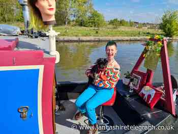 Floating hairdresser from Burnley hopes for quick fix in canal after losing business due to breach