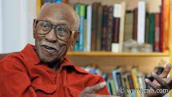 Civil rights leader Timuel Black dies at 102