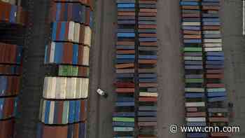 Biden alone can't end the supply chain crisis