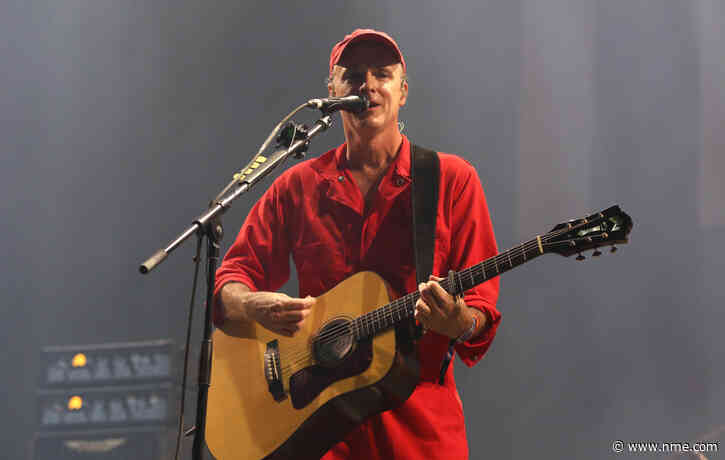 Travis’ Fran Healy “mauled” by sausage dog he tried to save from scene of car crash