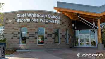 Man who approached Saskatoon students, urged them not to get vaccinated warned by police