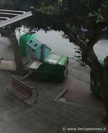 Vento di burrasca a Crotone: Divelti cassonetti in centro città! - Fantapol News