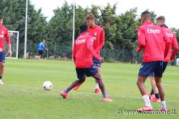 Meno due a #CrotonePisa - FC Crotone - F.C. Crotone