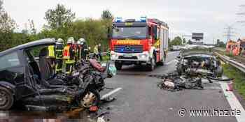 A26 bei Stade: 87-jährige Geisterfahrerin verursacht Unfall mit zwei Toten - Hannoversche Allgemeine