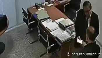 Bari, tangenti al Petruzzelli: l'ex direttore Longo risarcirà 1 milione di euro alla Fondazione per il patteg… - La Repubblica