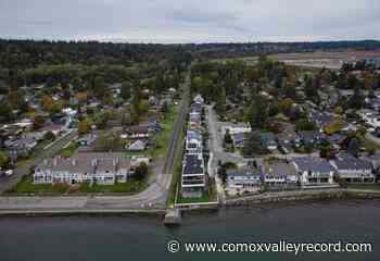 Canada-locked US border town wants COVID test exemption - Comox Valley Record