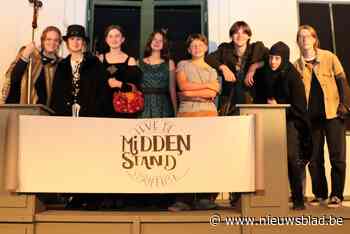 Jeugd Toneelkring Wij pakt uit met absurd theater - Het Nieuwsblad