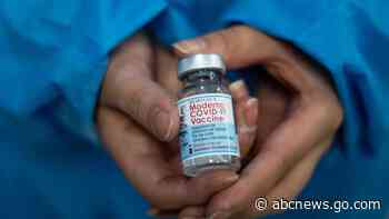 Independent FDA panel votes to authorize Moderna booster for some Americans