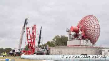 Wind verzögert Reparatur des Radom - Süddeutsche Zeitung