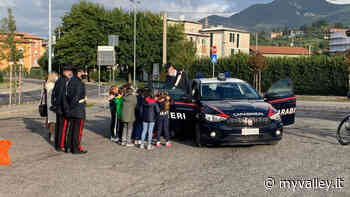 Trescore Balneario, bambini e Carabinieri insieme per la giornata sulla sicurezza e legalità - MyValley.it