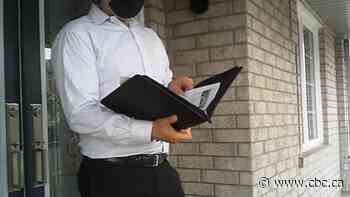 Real estate agents caught on hidden camera breaking the law, steering buyers from low-commission homes