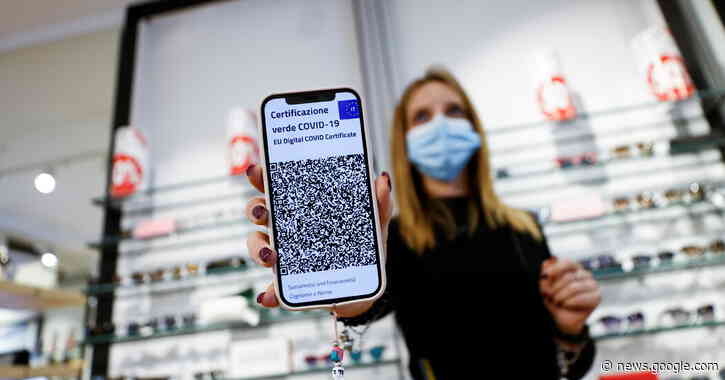 Italy's Mandatory Covid Health Pass Takes Effect: Live Updates - The New York Times