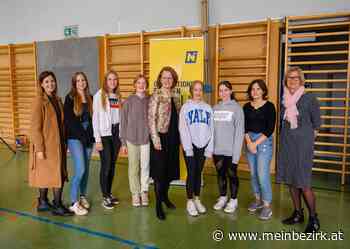 Anlässlich des Int. Mädchentages: „Tech-Dating“ in der Landesberufsschule Neunkirchen - Neunkirchen - meinbezirk.at