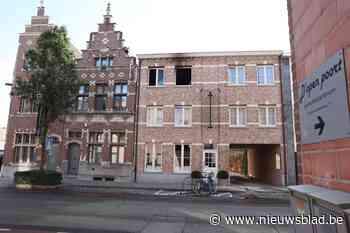 Appartement brandt uit na ‘korte, maar hevige brand’