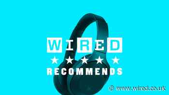 These are the best noise-cancelling headphones in 2021