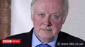 Sir Gerry Robinson: Businessman and broadcaster dies aged 72