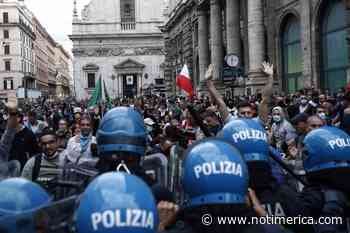 Coronavirus.- Protestas en Italia ante la entrada en vigor de la obligatoriedad del 'green pass' para los trabajadores - www.notimerica.com