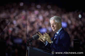 A common infection led to Bill Clinton's hospitalization. These are the warning signs.