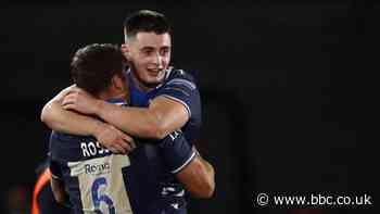 Premiership: Sale Sharks 28-22 Harlequins - Hosts leave it late to beat champions