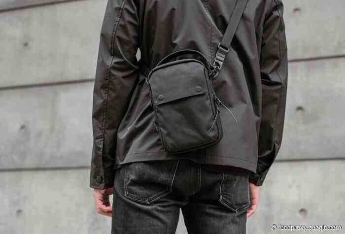 Kompak crossbody bags for all your gadget needs $79