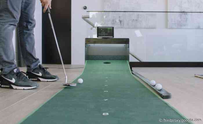 Improve your golf with the PUTTR smart indoor putting green