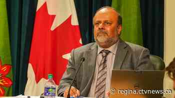 Sask. top doctor not ruling out further restrictions, despite plateauing COVID-19 cases