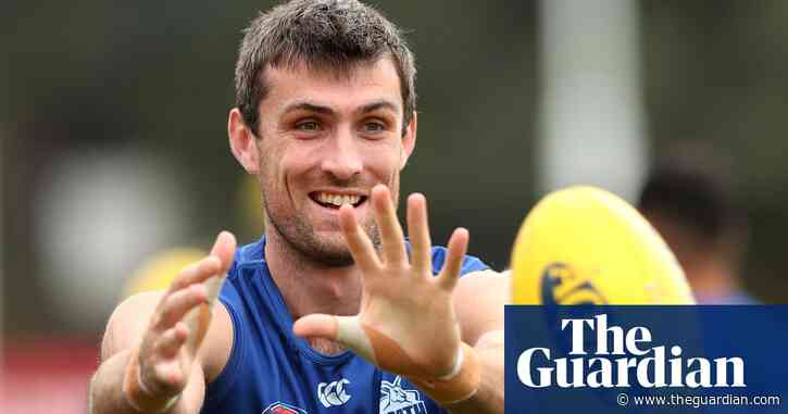 ‘We all have a role’: more than 260 Australian rules footballers sign up to climate campaign