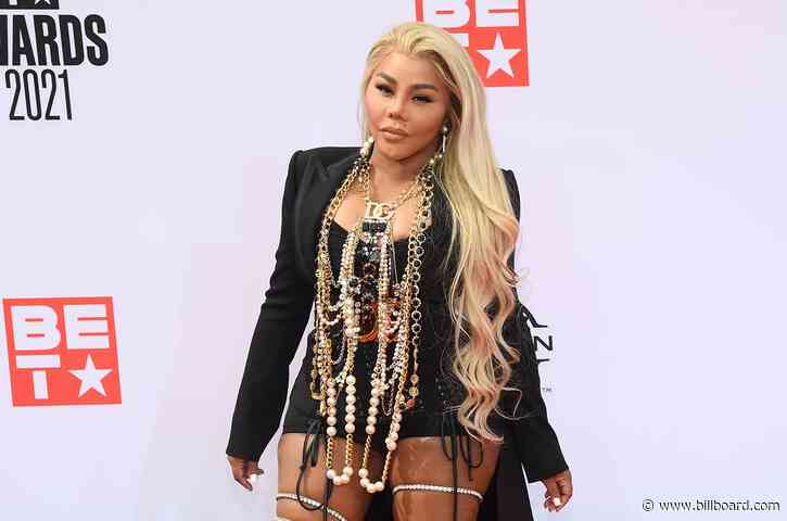 Lil’ Kim Says Nick Cannon Is Now Her Manager