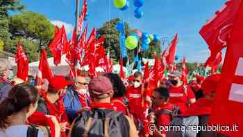 "Mai più fascismi": in 400 da Parma alla manifestazione di Roma - La Repubblica