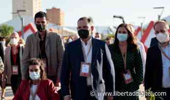 Pedro Sánchez cita a purgados y anti-sanchistas a su entronización - Libertad Digital